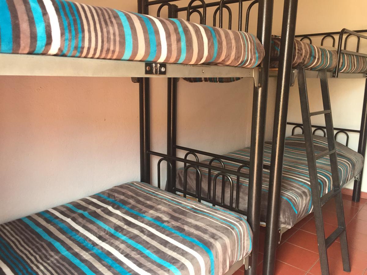 Alcatraz Hostal Сан Мигел де Аленде Екстериор снимка
