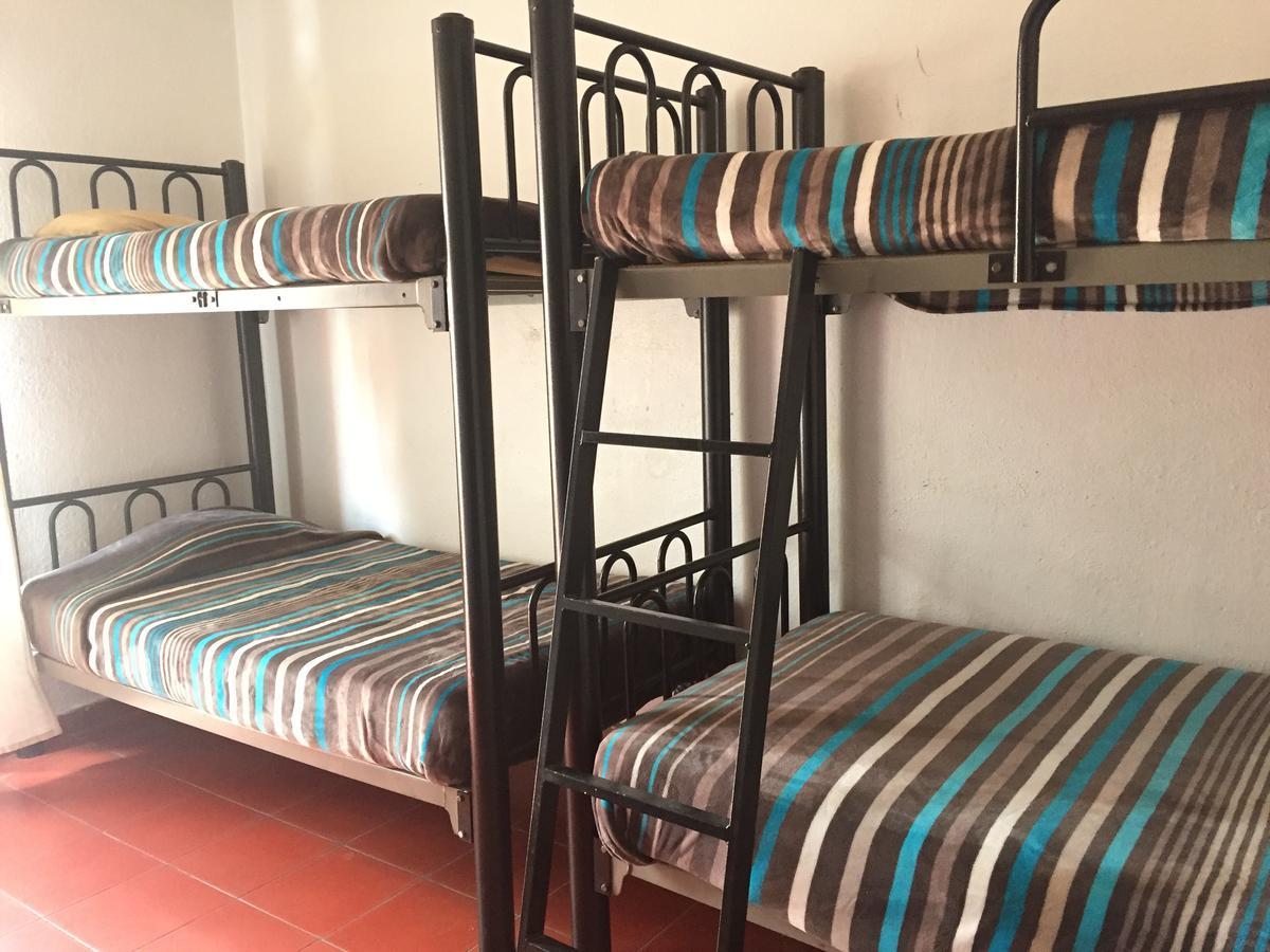 Alcatraz Hostal Сан Мигел де Аленде Екстериор снимка